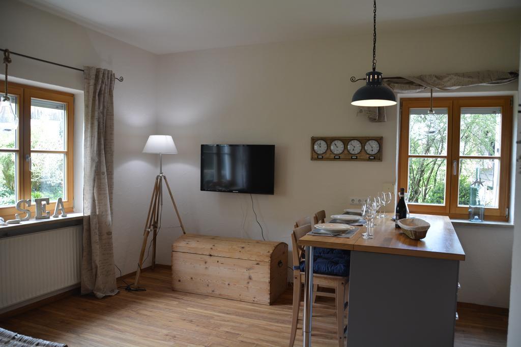 Chiemsee Beachhouse Apartment *